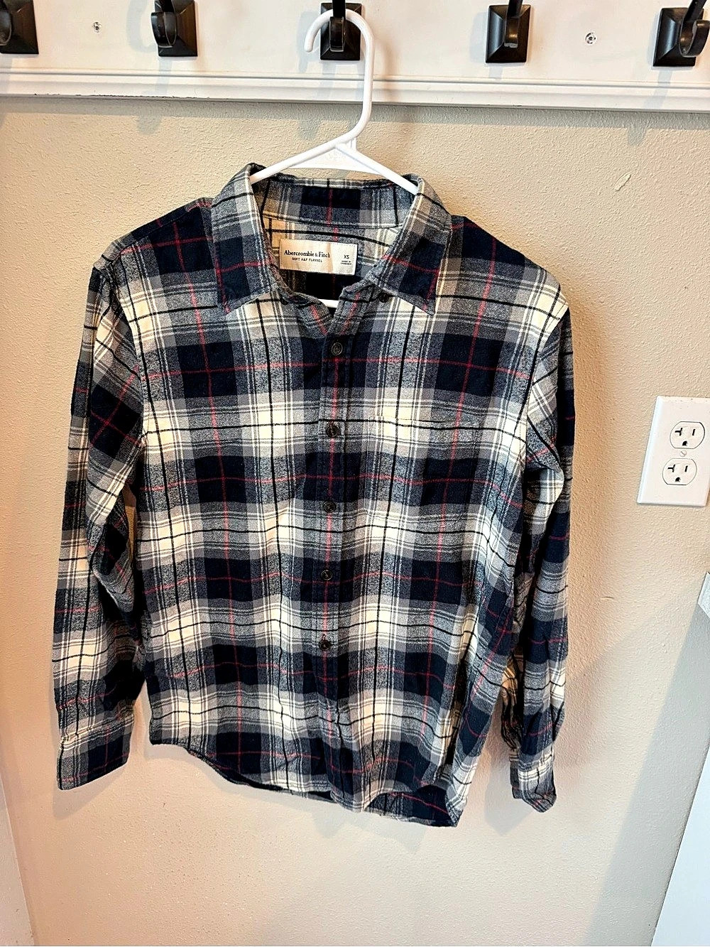 Abercrombie & Fitch Soft A&F Flannel Plaid Shirt Plaid Cotton Button Down in